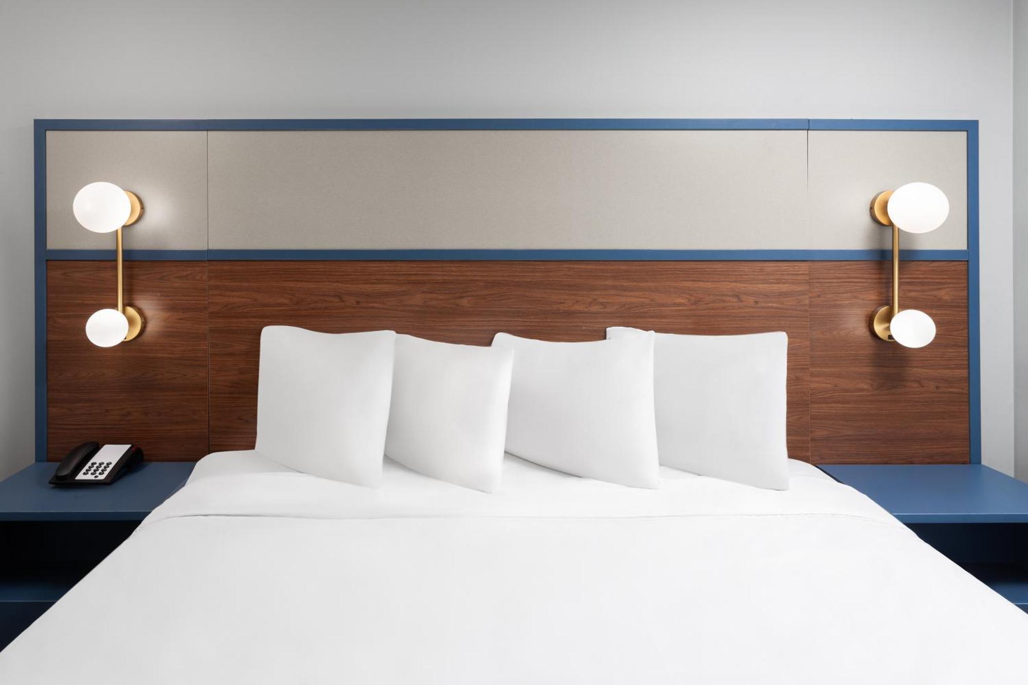 Americinn By Wyndham Eagle River Downtown Bagian luar foto