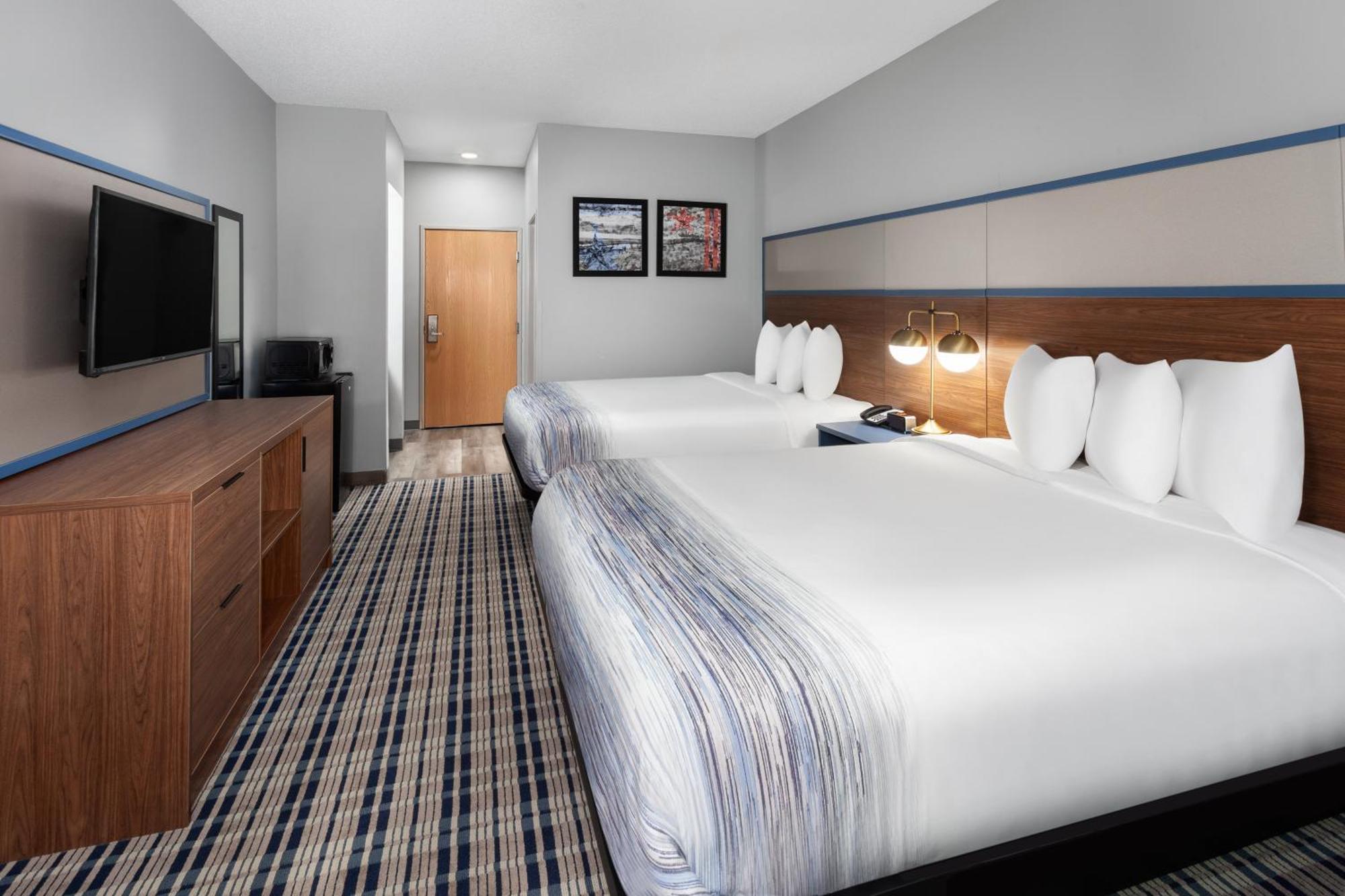 Americinn By Wyndham Eagle River Downtown Bagian luar foto