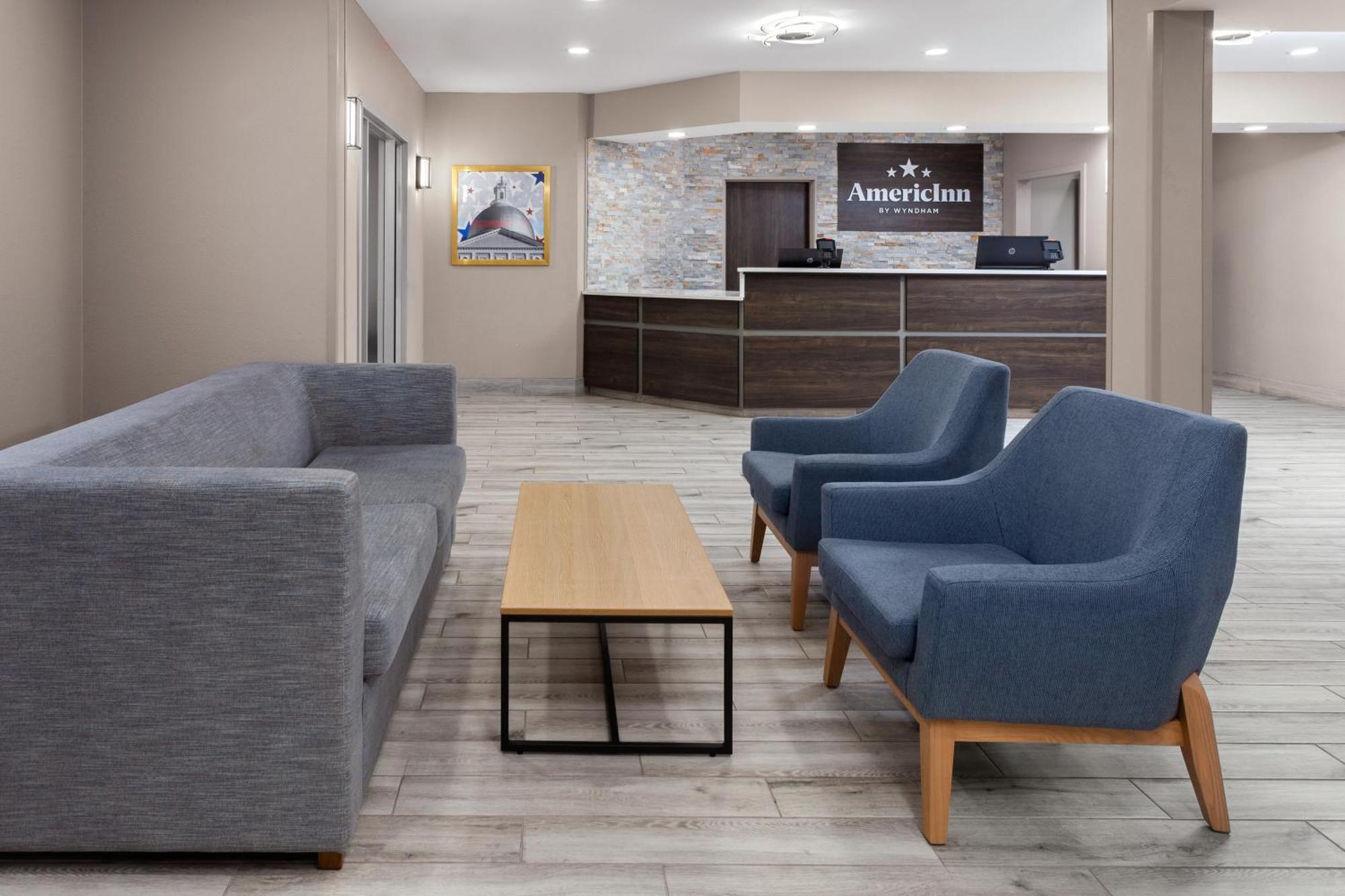 Americinn By Wyndham Eagle River Downtown Bagian luar foto